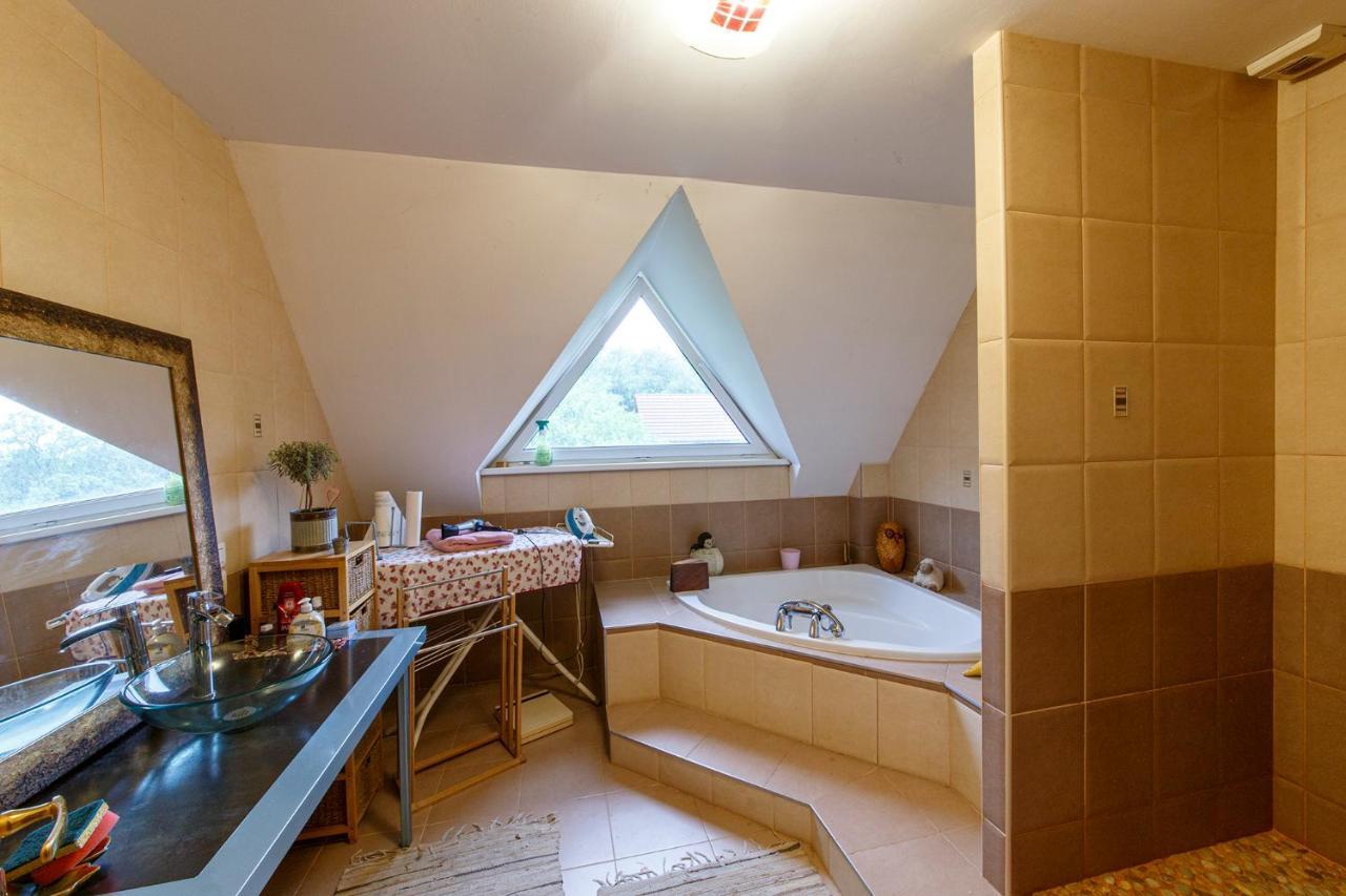 Chambre Avec Grand Lit Soultz-sous-Forets Exteriör bild